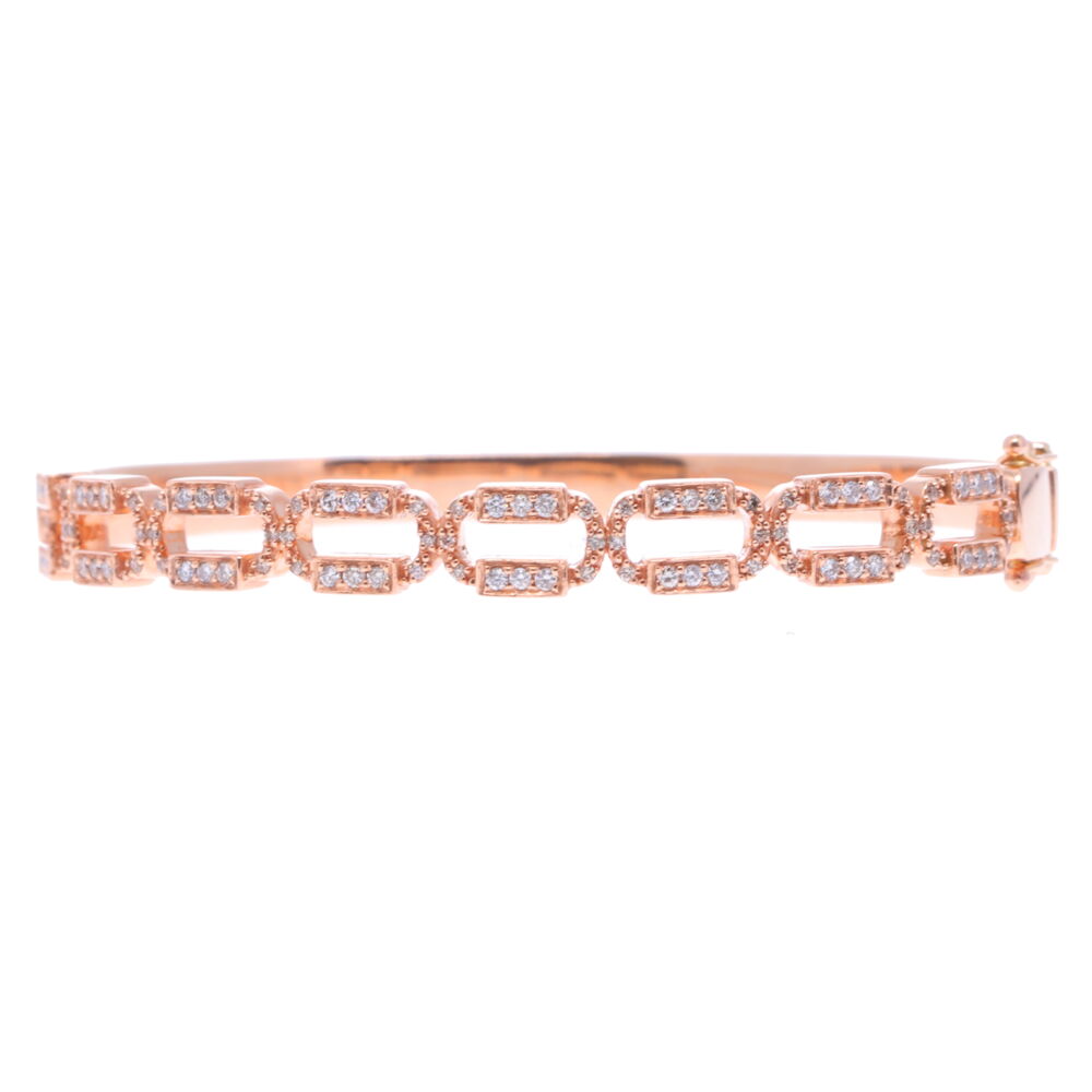 This chunky chain link styled bracelet is perfect to stack or wear alone. Handcrafted in solid 14k Rose Gold 26.84g and champagne diamonds 0.88 tcw. Size 7. Chain Link Rose Gold Hinged Bracelet