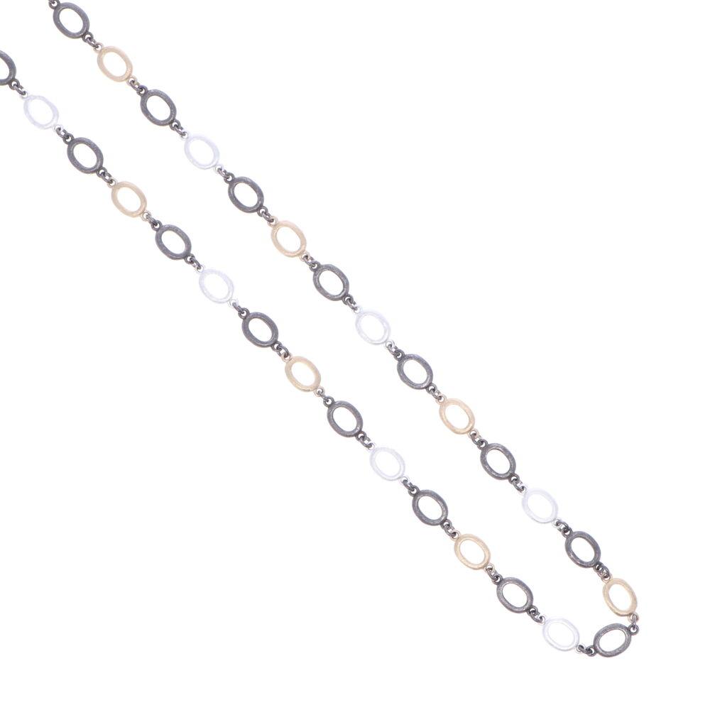 Image 2 for Satin Finish Tri Color Oval Link Chain 38"