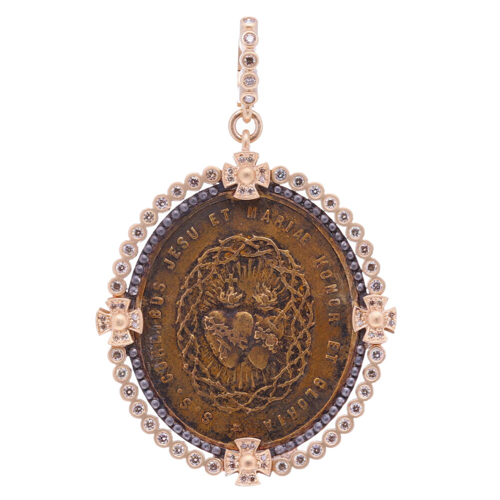 latin-sacred-heart-pendant-lanae-fine-jewelry