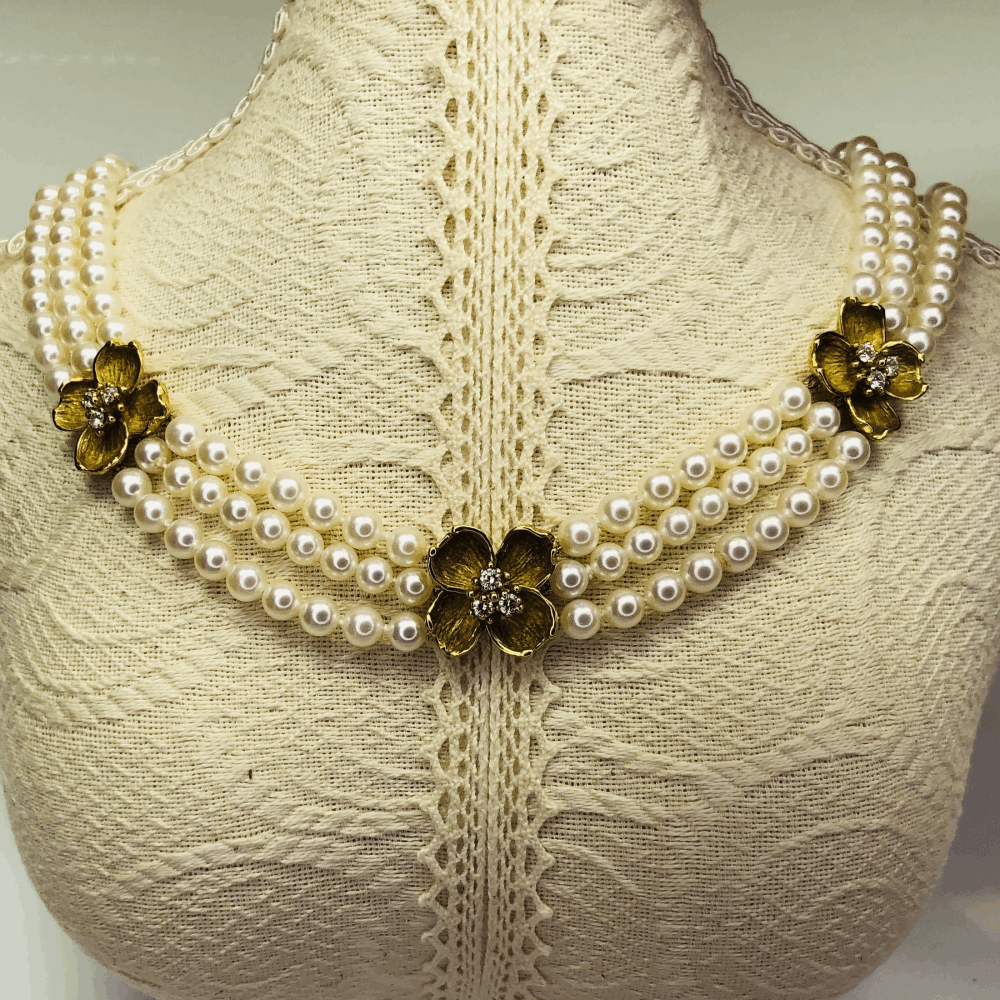 Length 16in. 18K Yellow Gold TIFFANY & CO Triple Strand Pearls Necklace with Four Flower Diamonds Stations 1.00tcw. 16", 5.5mm
