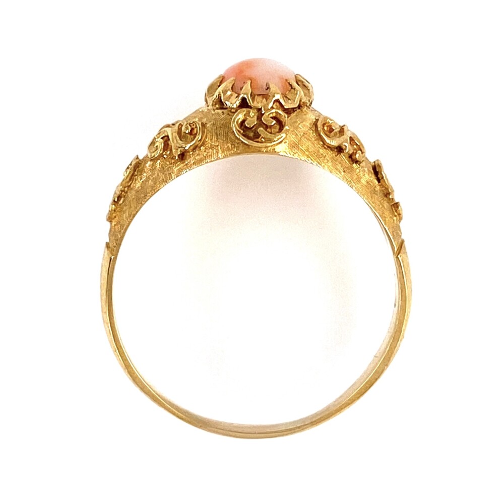 Image 2 for 18K Yellow Gold Etruscan Revival Oval Coral Ring c1960's 3.2g, s6