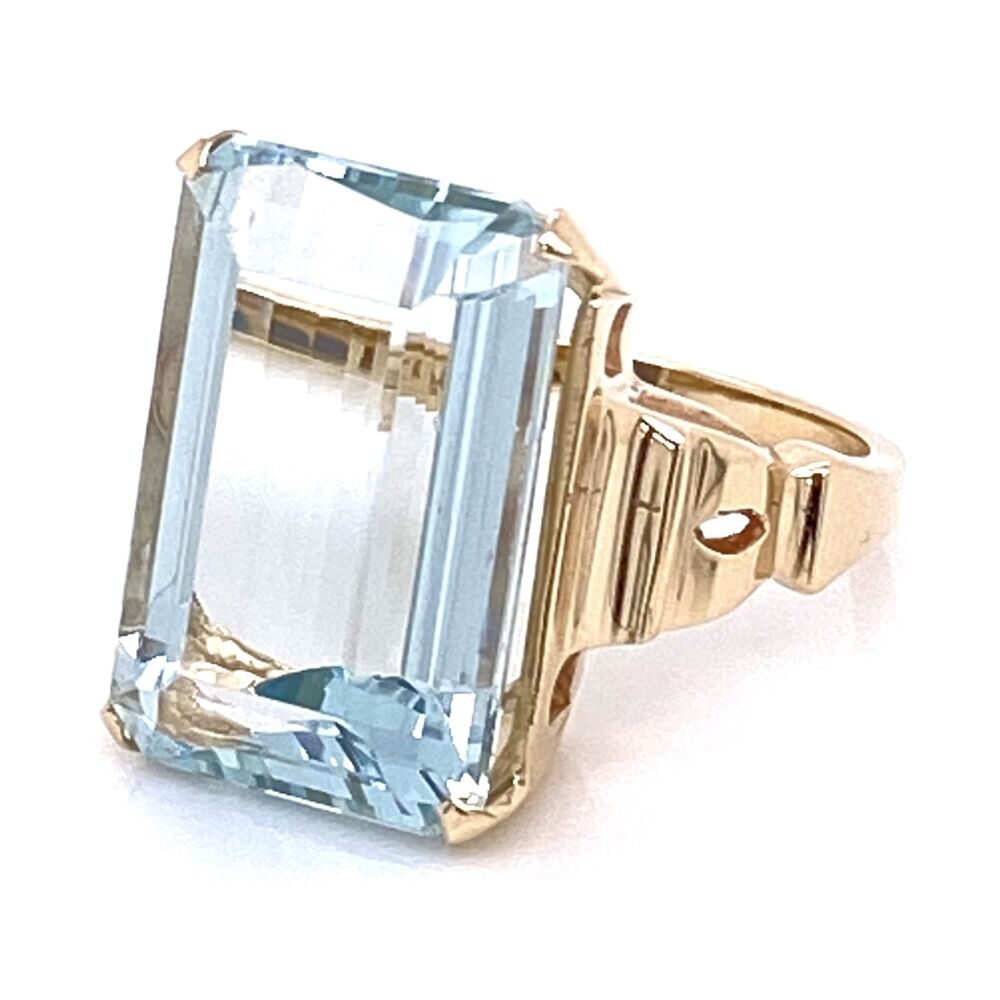 Image 2 for 10K Yellow Gold Victorian 10.41ct Emerald Cut Aquamarine Ring, 5.95g, s6