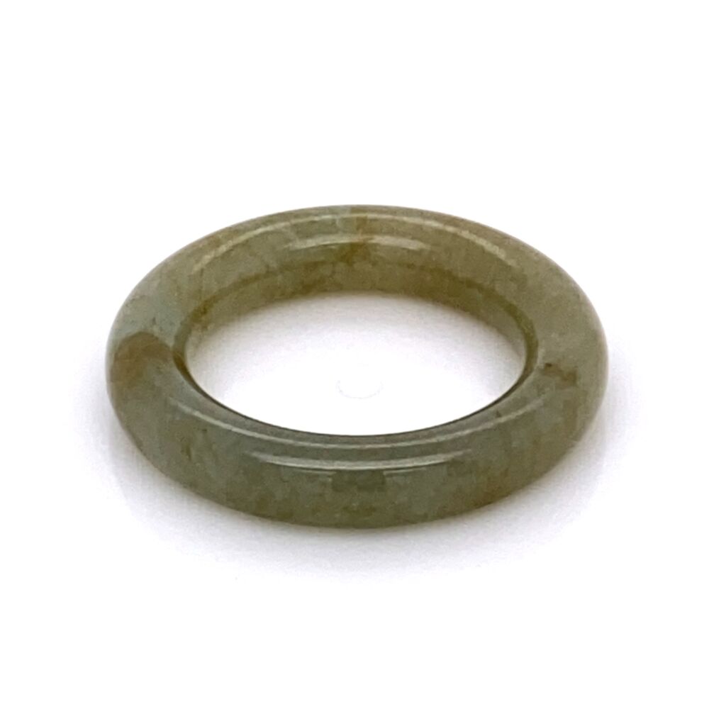 Classic Chinese style ring carved from one piece of nephrite, s3.5! Green Nephrite Jade Ring 2.25g, s3.5