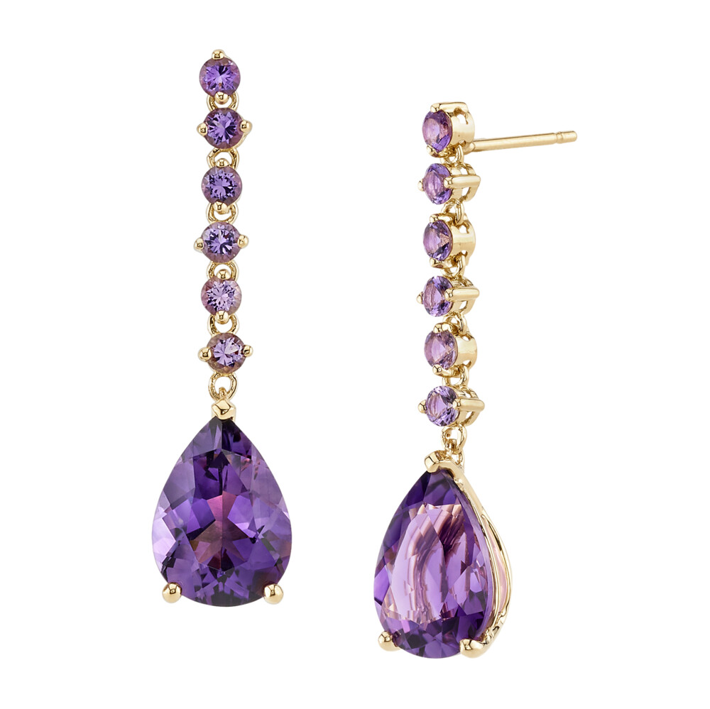 These truly remarkable 18K yellow gold earrings brought to you by Aaron Henry Designs bring absolute beauty. They feature six round amethysts that dangle down to single pear shaped amethyst (22.80 carats) and sapphire (0.90 carats) drops. Amethyst Dangle Earrings