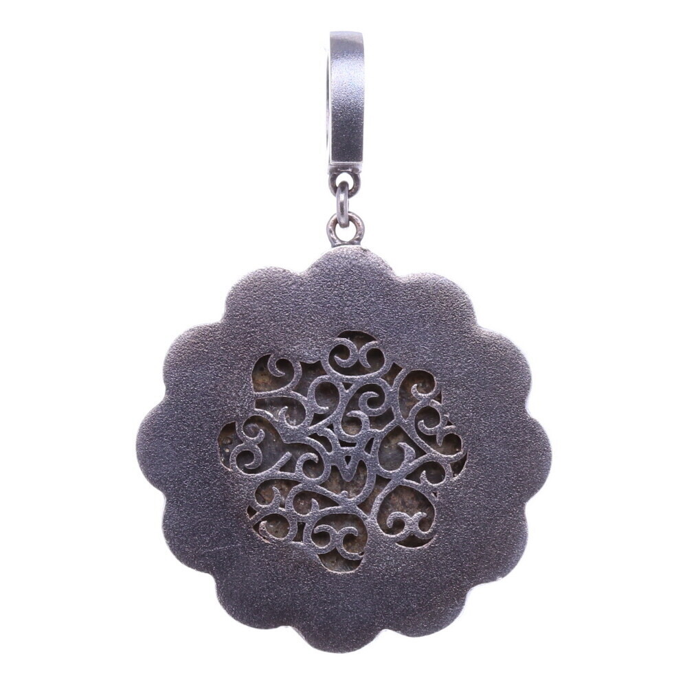 Image 2 for 15-16th C. Flower shaped Artifact Pendant