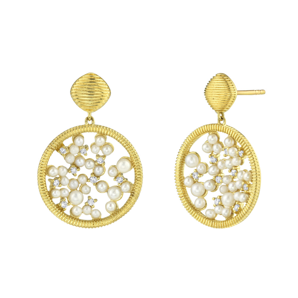 THESE SLOANE STREET CELESTIAL COLLECTION DANGLE EARRINGS IN 18K YELLOW GOLD FEATURE A SLIGHTLY CONCAVE PAVE CARPET OF STRATEGICALLY PLACED FRESHWATER WHITE PEARLS AND WHITE DIAMONDS TO CREATE THE ILLUSION OF A NIGHT SKY. THE SIGNATURE STRIE TEXTURED EDGING AND STRIE CUSHION TOP CREATES A RICH STATEMENT WHILE REMAINING EASY-TO-WEAR WITH POST AND LARGE BACK CLOSURE. Celestial Seed Pearl And Diamond Drop Earrings