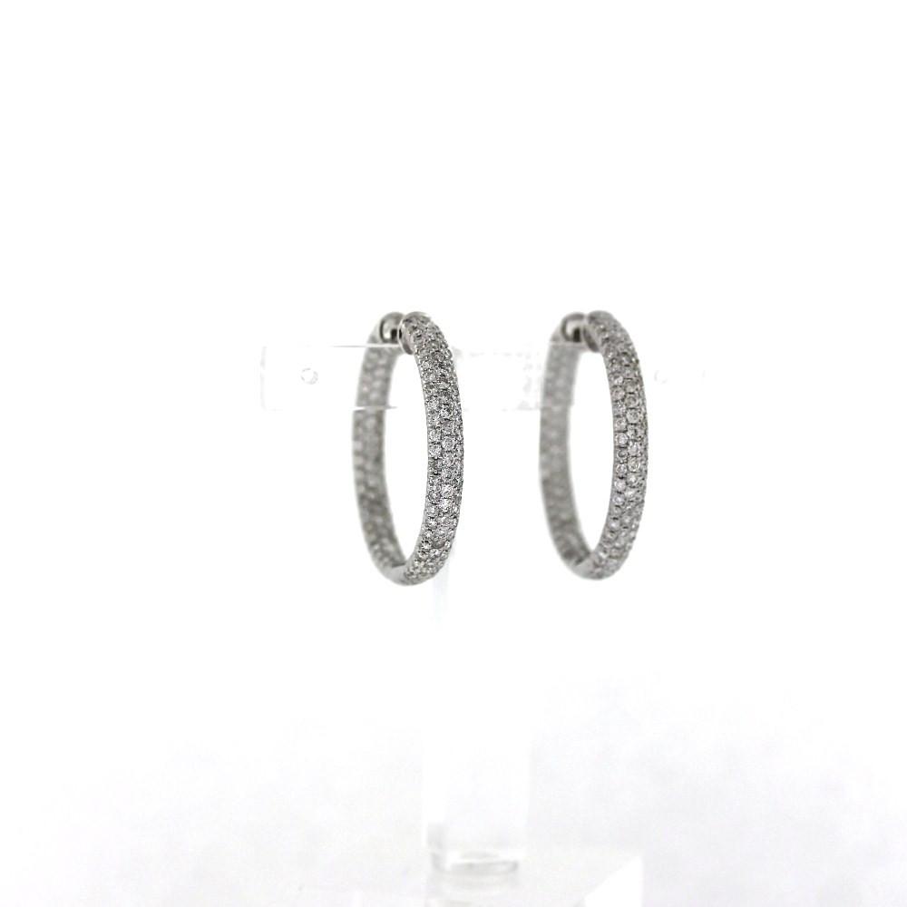266 White brilliant diamonds 3.08 TCW. 18k White gold 9.14g Estate Diamond Hoops
