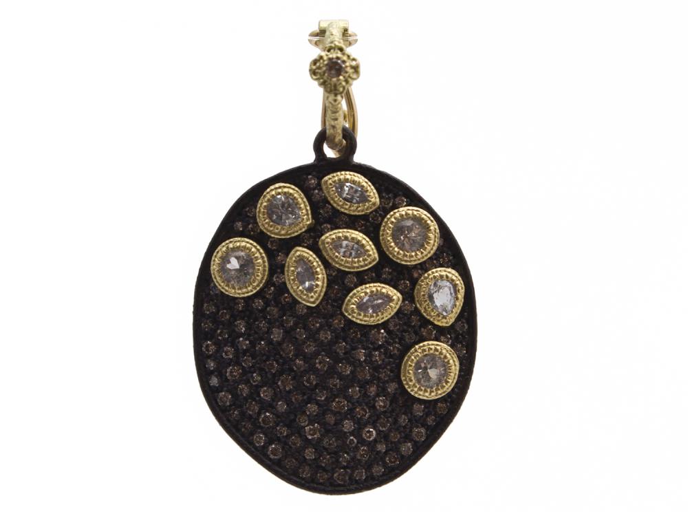 This Old World Collection features a large bezel-cluster pave oval pendant. The pendant features champagne diamonds and white sapphires, which make for an extra sparkle. Champagne Diamond Pendant