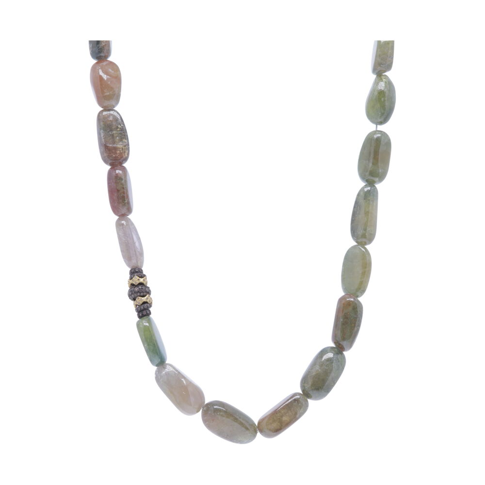 This Old World Collection necklace brought to you by Armenta features large Umbra Sapphires, and is accented by 18k yellow gold as well as champagne diamonds. Umbra Sapphire Beaded Necklace