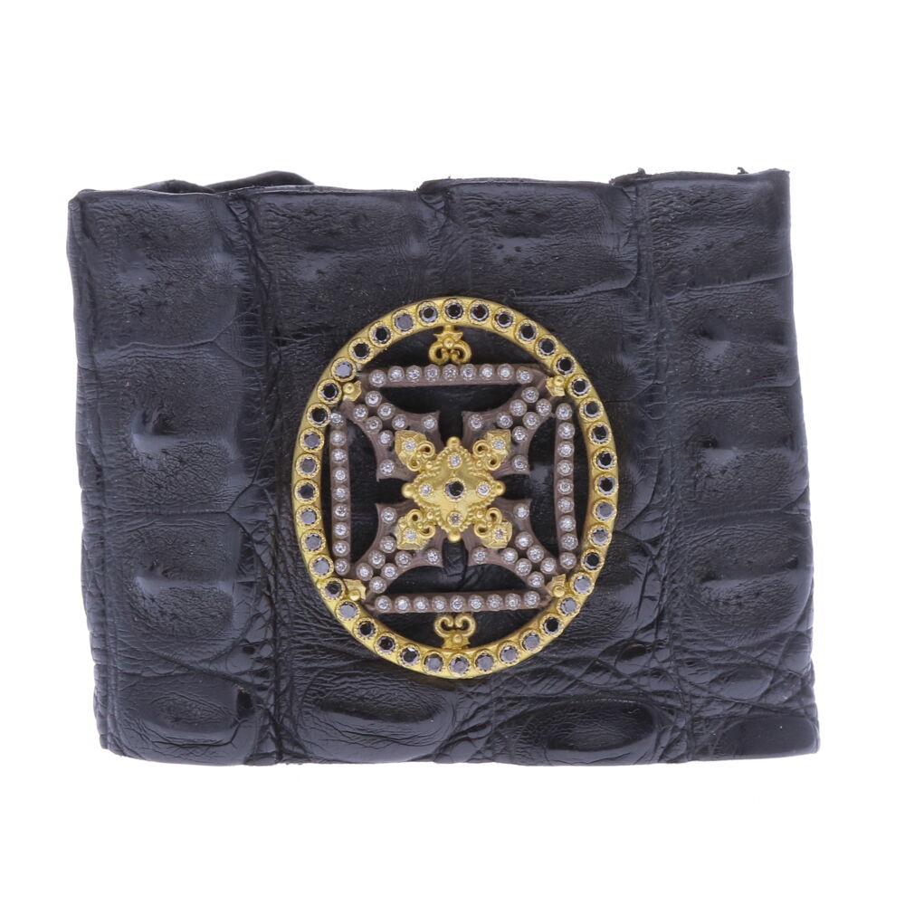 This stunning Caiman Crocodile cuff featuring 18k yellow gold with white diamonds. Lightweight and perfect for a night out. Caiman Crocodile Heraldry Cuff