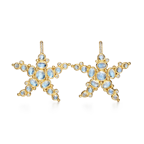 18K gold
Hinge back
Royal blue moonstone (5.62cts)
Diamond (0.18cts)
Length: 28mm/1.1", Width: 28mm/1.1"
Imported 18K Sea Star Earrings