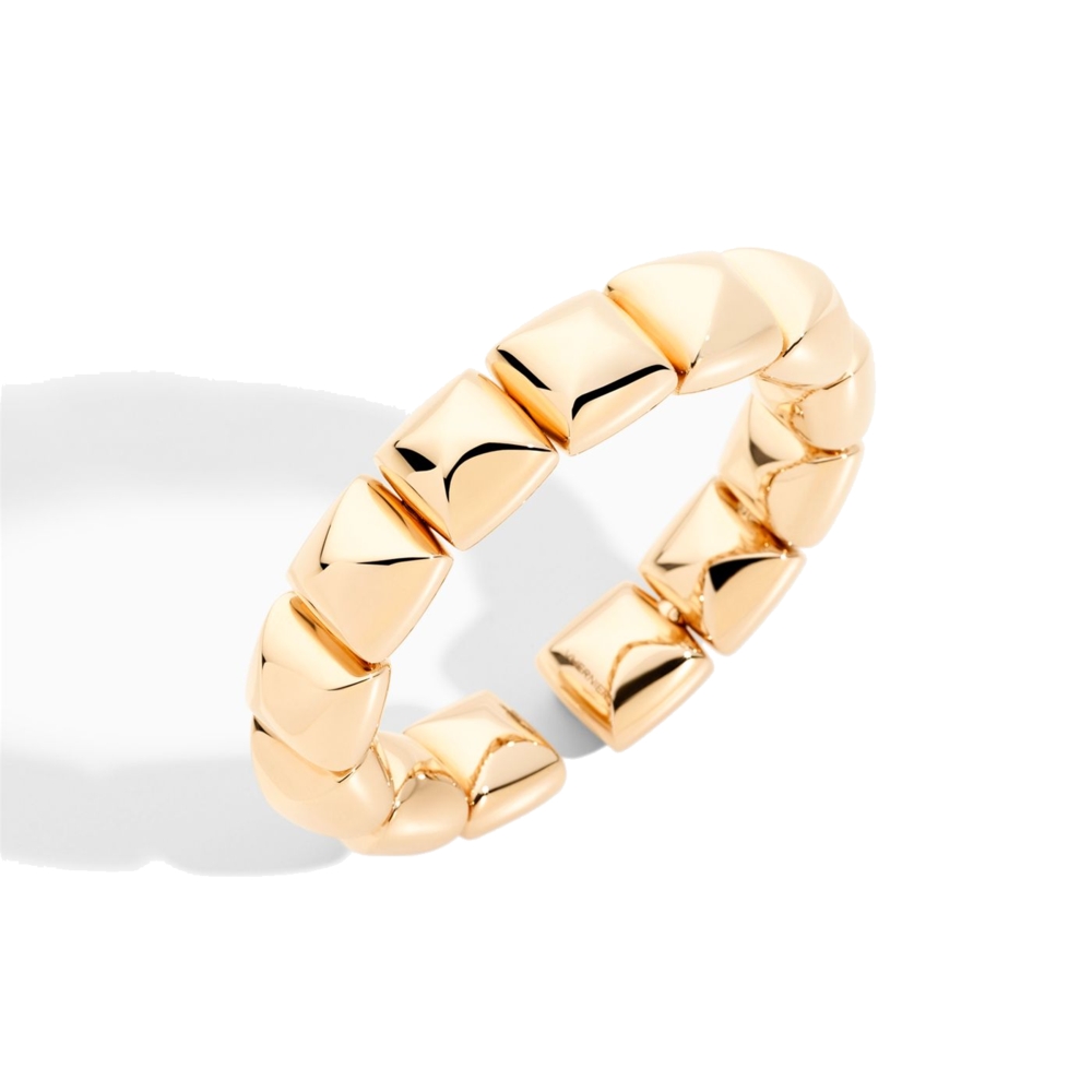 The Pan di Zucchero bracelet flaunts a rounded shape with its quadrangular accents sculpted in classic Vhernier rose gold. This 18k rose gold flexible bracelet is elegant and simple, and will match perfectly with any outfit. 18k Rose Gold Pan di Zucchero