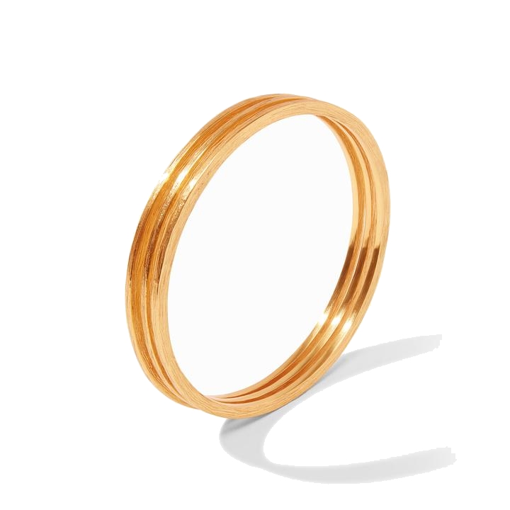 These 24k stacking bracelets give any outfit an exceptional look. Three in one pack! Aspen Stacking Bangles