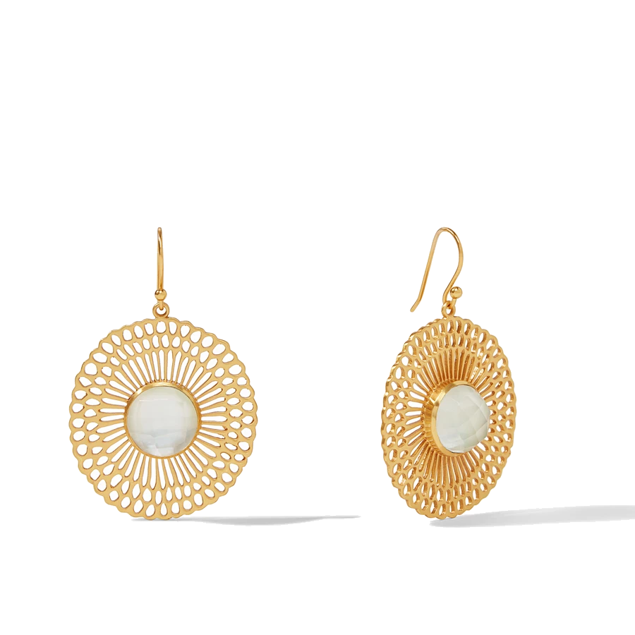 Stunning and light this soleil earring is a must have! 24k gold plate with a large stone. Soleil Earring