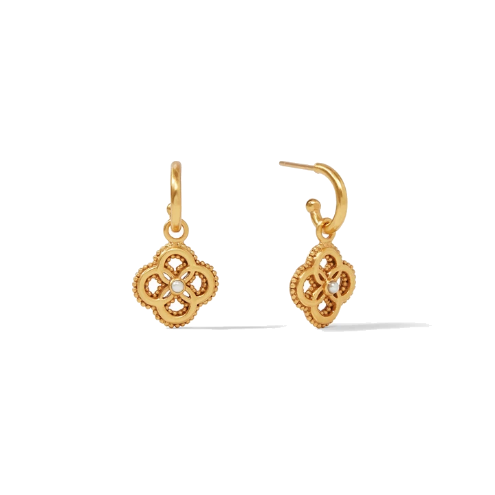 Interlocking quatrefoil design with a freshwater pearl center.
Chloe Hoop & Charm Earring