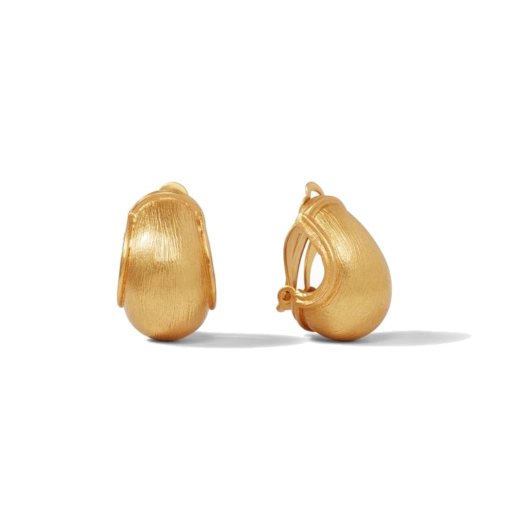 These 24k gold plate earrings are fun enough to wear with just about anything. Simple and classic, these are a staple for most jewelry boxes. Aspen Clip-On Earring