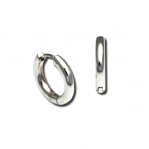 In 1989 Zina Sterling Silver moved into our Beverly Hills headquarters that accommodates our workshop as well as Zina 'The Store'. The store is a showcase for all that is 'today' in fine design in jewelry, gift ware, Judaica, frames and whatever Zina thinks is new and exciting that crosses her path. Zina is a destination for people seeking the finest in design . Zina is at the pulse of what is 'happening' Medium Thin Snap Hoop Earrings