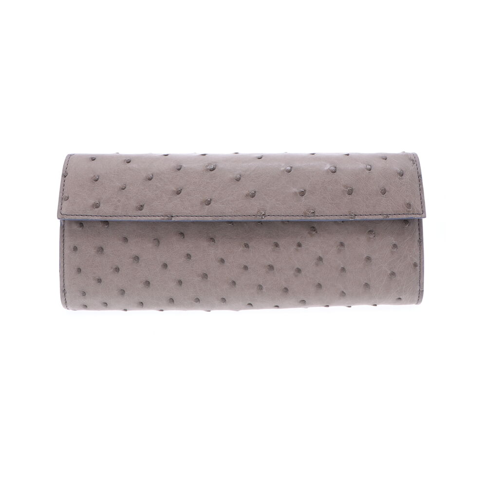 LaNae’s Day Clutch is made from genuine ostrich skin. Proudly handcrafted in the USA by 3rd generation artisans, all edges are hand painted, interior is garment suede and is detailed with Italian palladium hardware. Each luxury bag is one of a kind and especially made for you to stand out against the crowd! Contact the store for additonal photos. Grey Ostrich Day Clutch