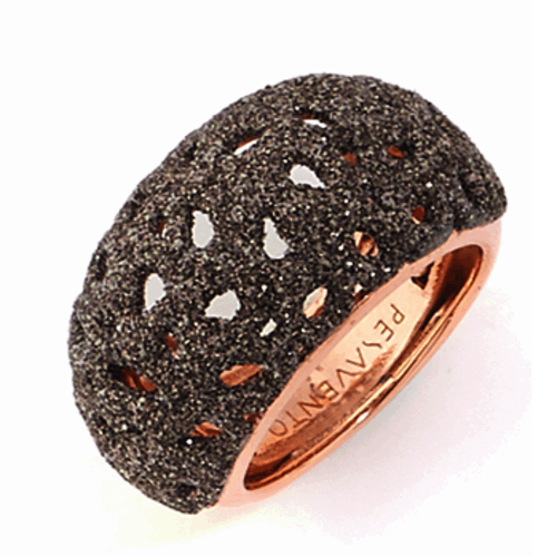 This pesavento ring is made of 18k gold vermeil and diamanti glistens on top of a caged bubble ring. Pillow Brown Diamanti Ring