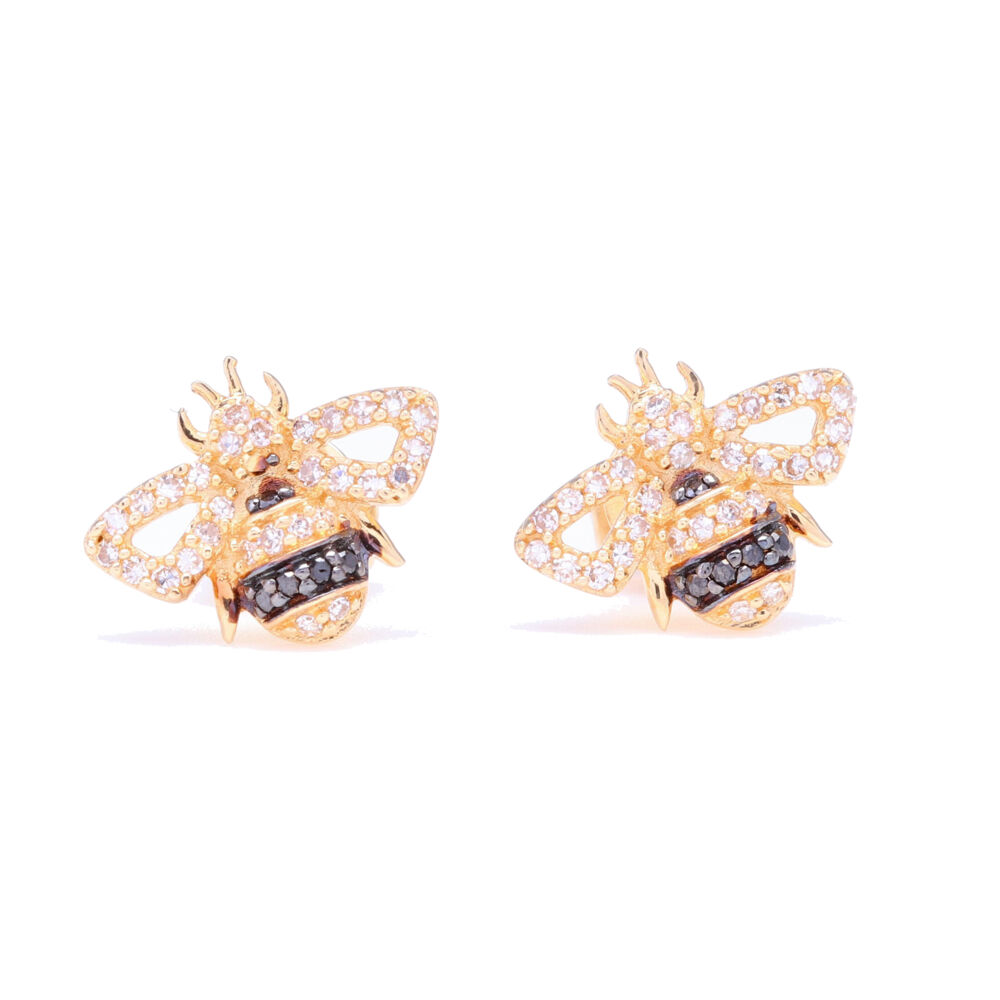 These delicate diamond bee studs are perfect to wear as a petite stud or easily in a second piercing. They are eye catching with their black rhodium and yellow gold striped body. Easily your every day earrings with.19 carats diamonds, you get all the sparkle. 14k Yellow Gold and Black Rhodium Striped Diamond Bee Studs